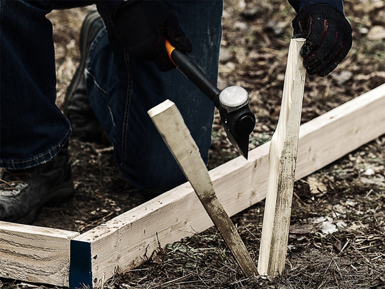 Fiskars isocore builders axe S