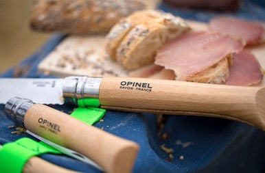 Opinel N°12 gekarteld beukenhout